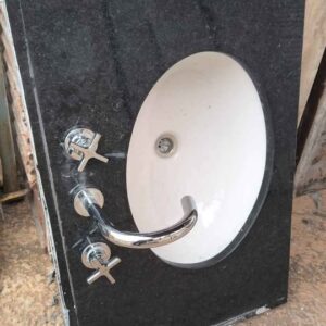 Pia de Banheiro em Granito Preto São Gabriel