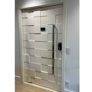 PORTA PIVOTANTE MODERNA – IMPACTO E SEGURANÇA PARA SUA CASA!