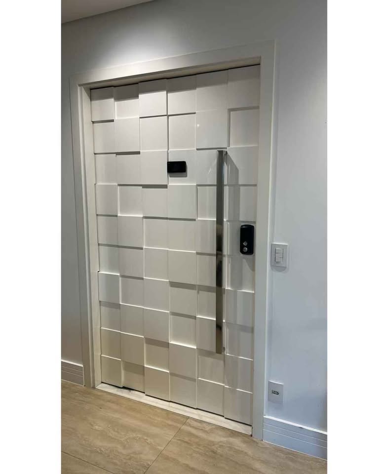 PORTA PIVOTANTE MODERNA – IMPACTO E SEGURANÇA PARA SUA CASA!